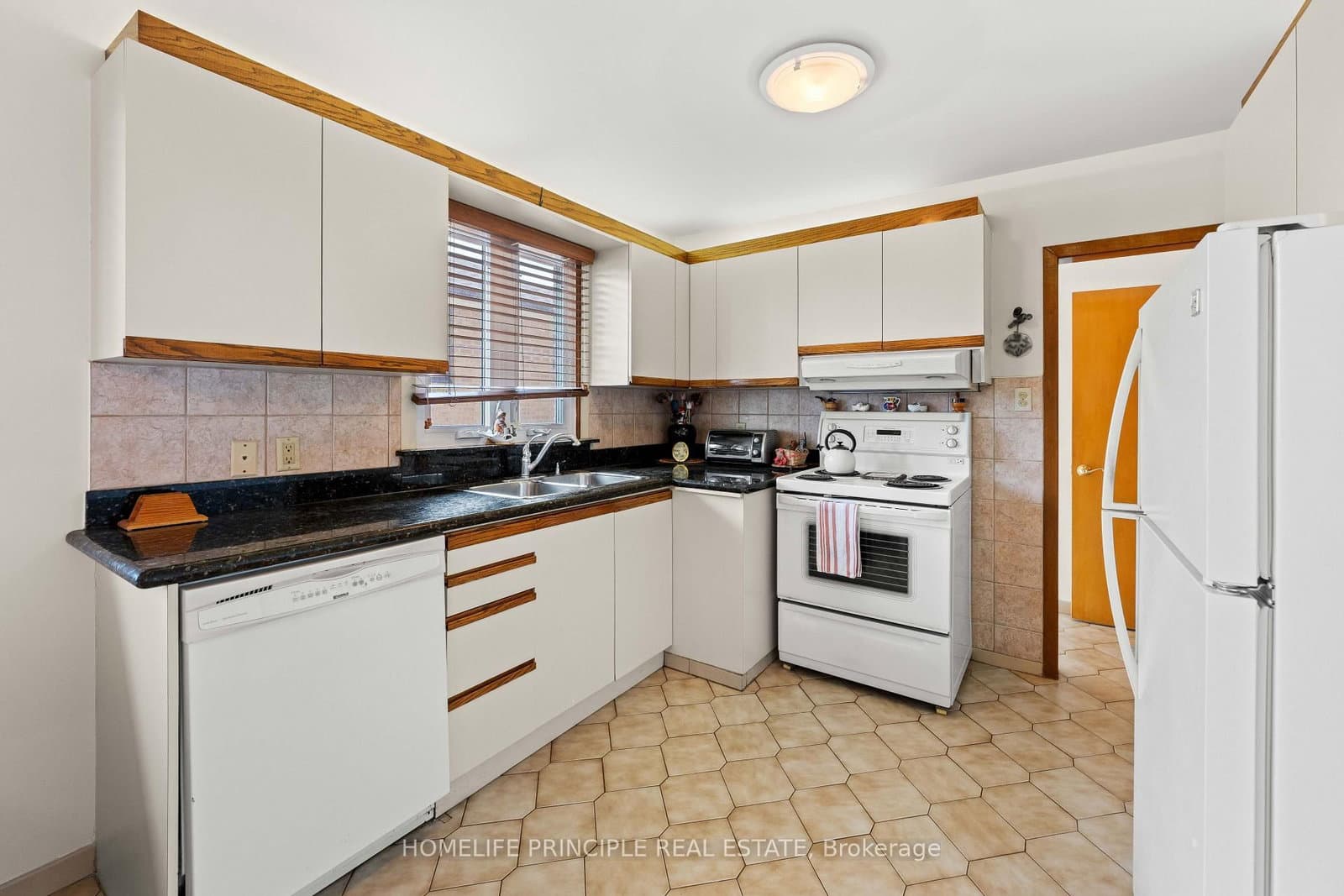 24 Whitbread Crescent thumbnail 11