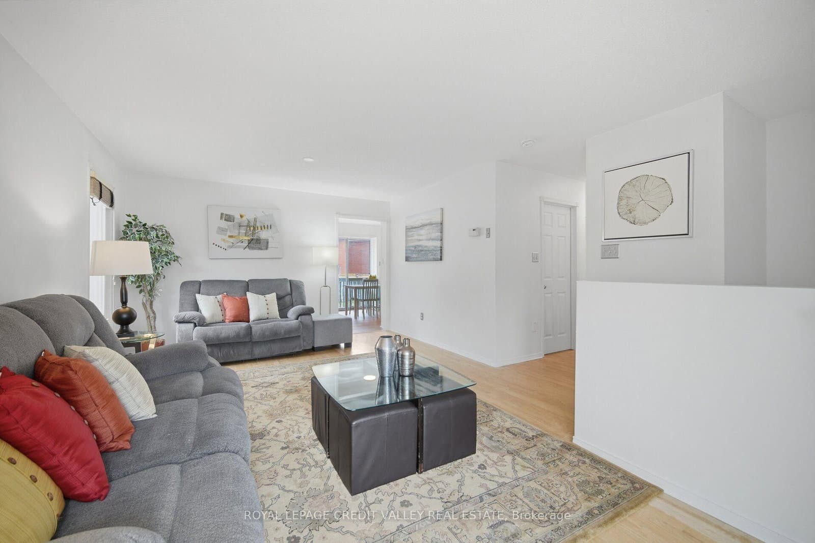 43 Flemington Drive E thumbnail 9