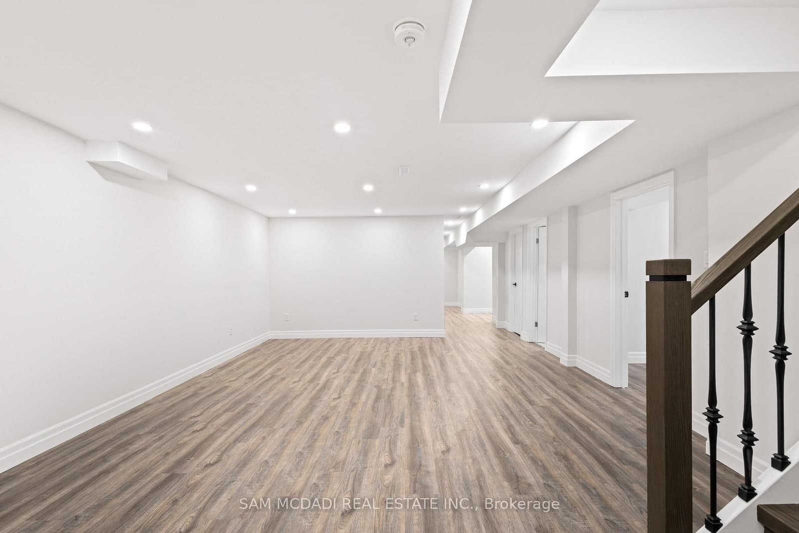 2535 Robin Drive thumbnail 31