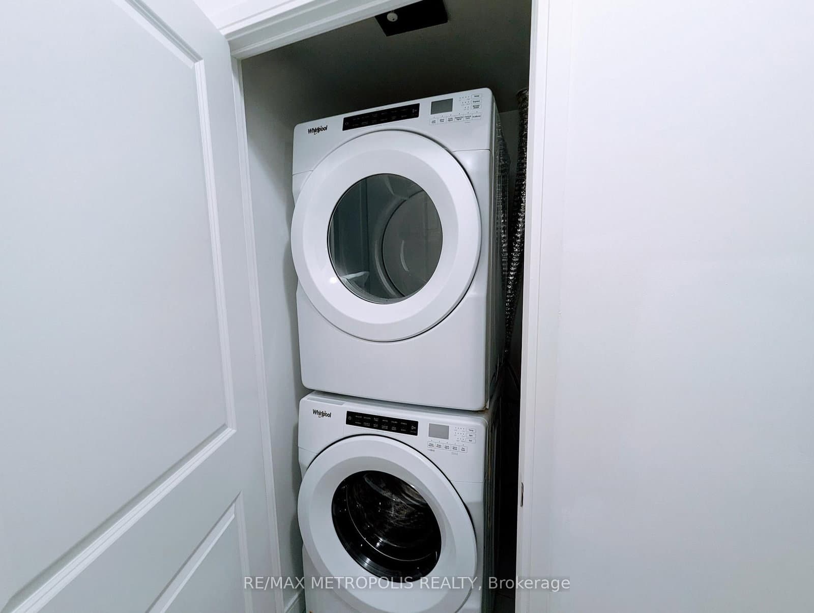 8 Nahani Way, Unit 3403 thumbnail 16