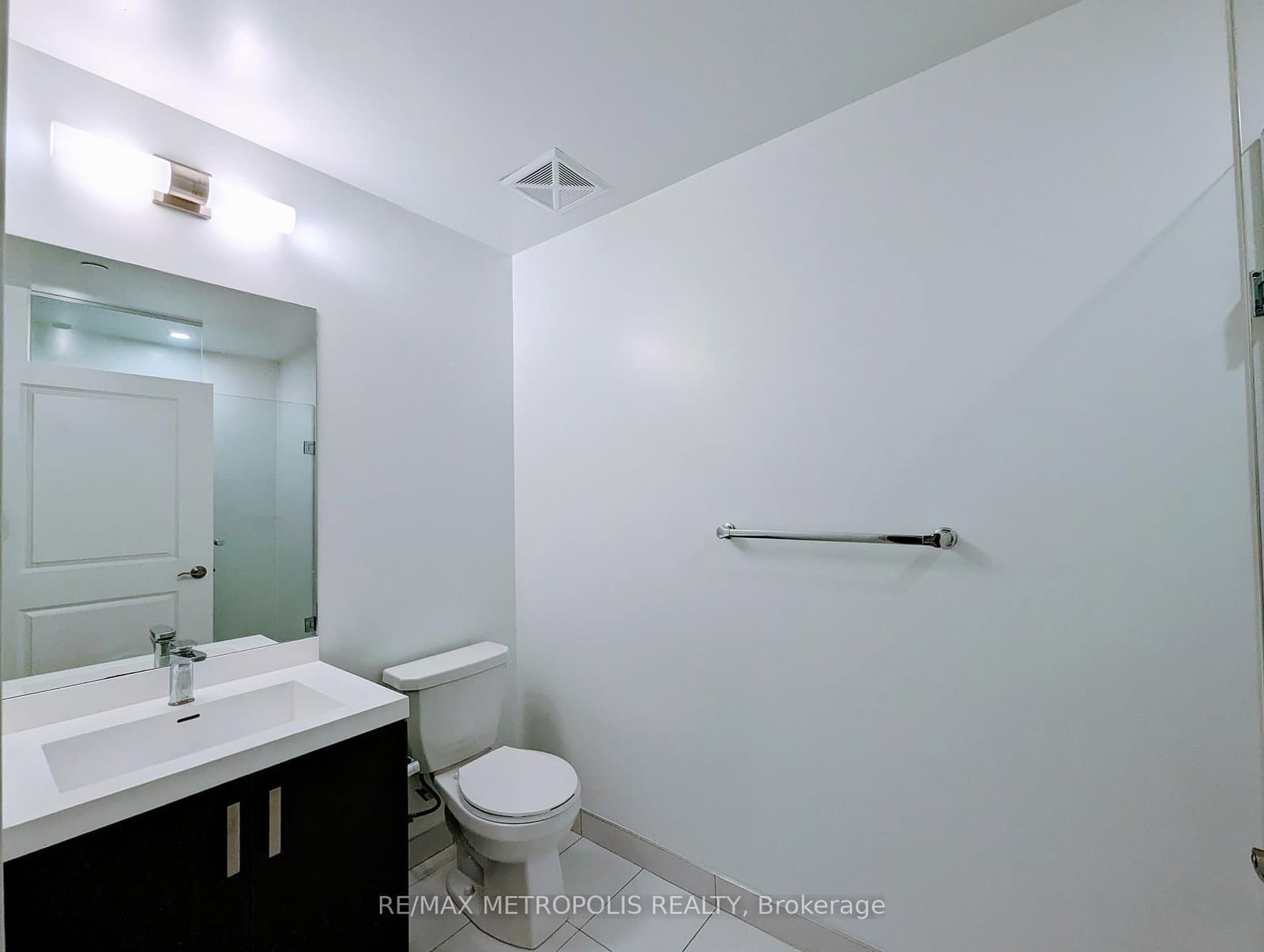 8 Nahani Way, Unit 3403 thumbnail 9