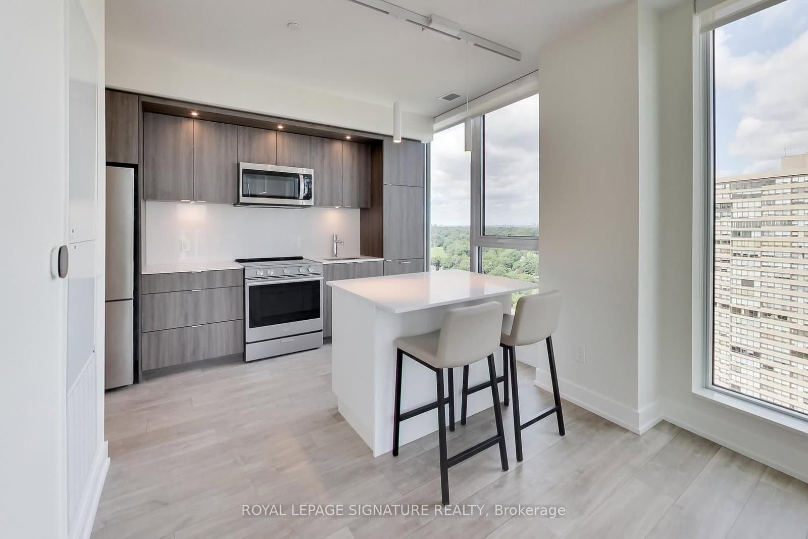 25 Cordova Avenue, Unit PH04 thumbnail 15
