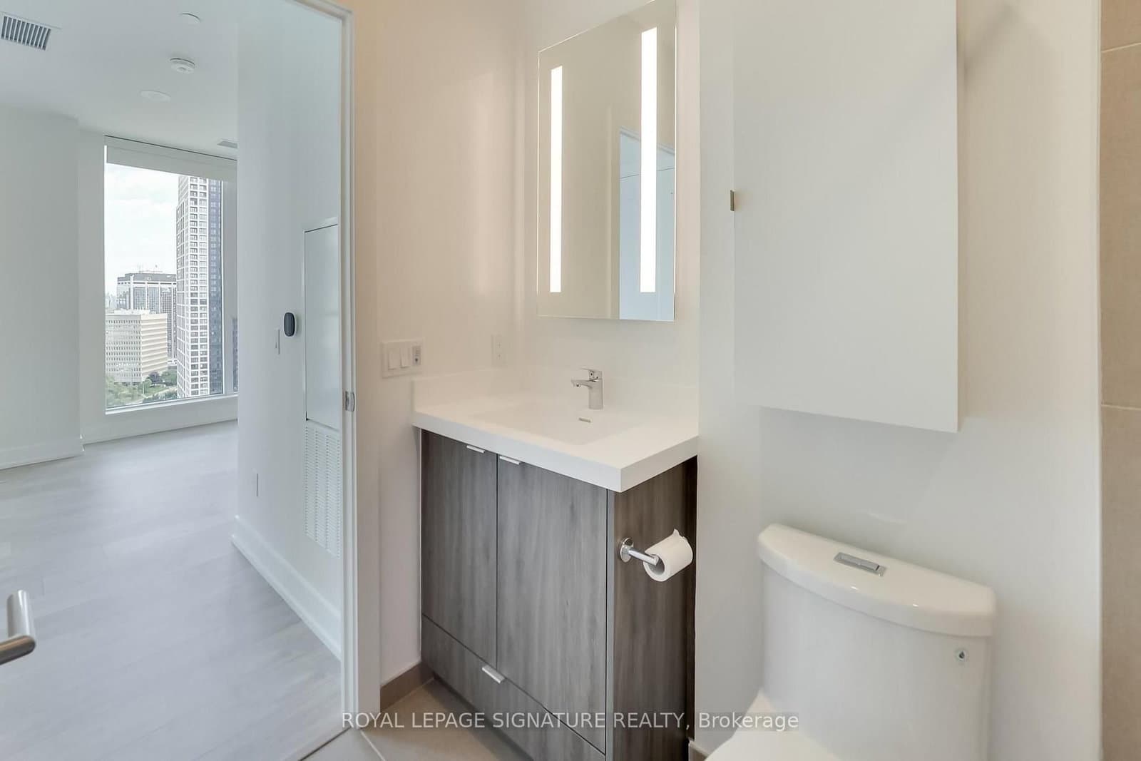 25 Cordova Avenue, Unit PH04 thumbnail 24