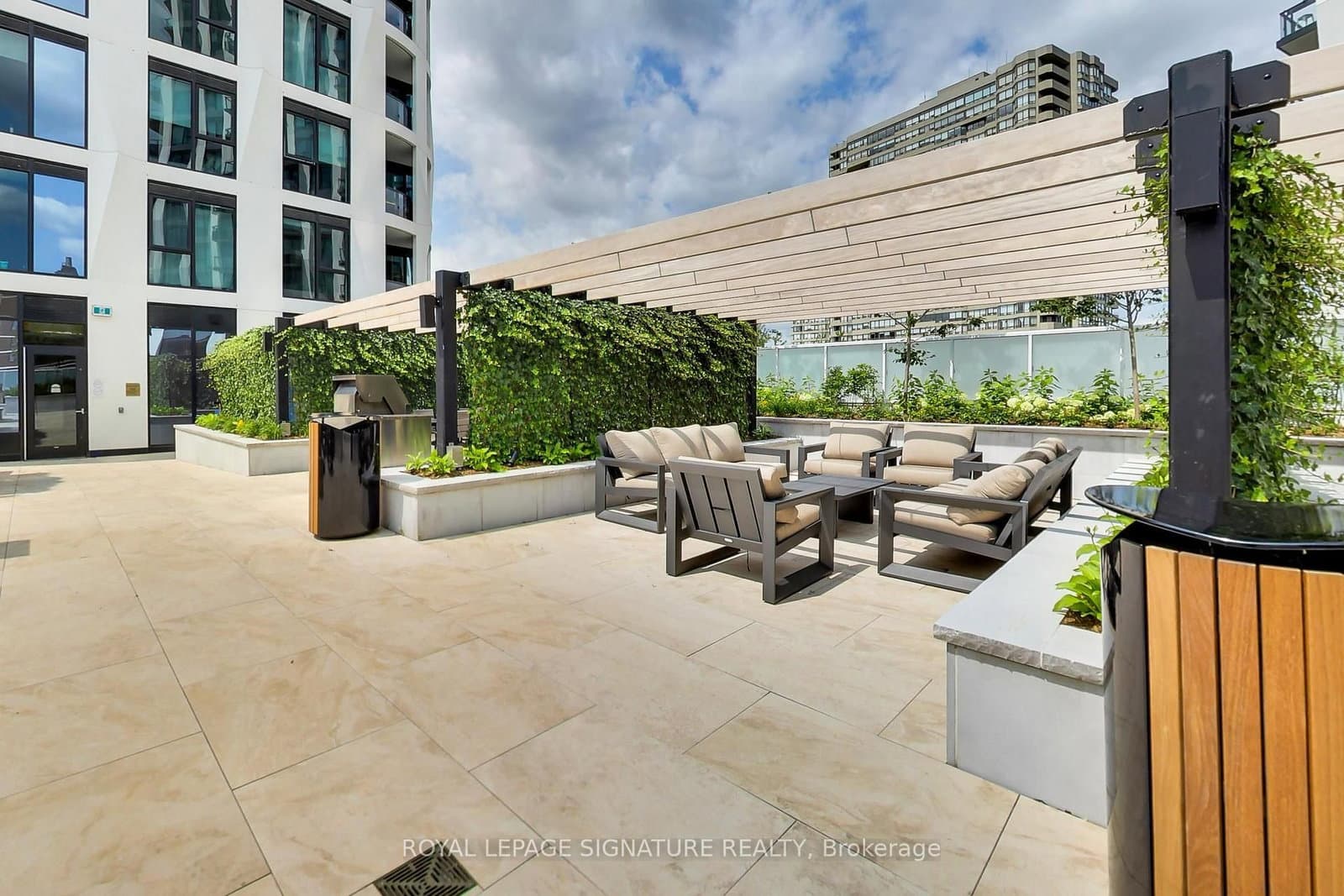 25 Cordova Avenue, Unit PH04 thumbnail 27