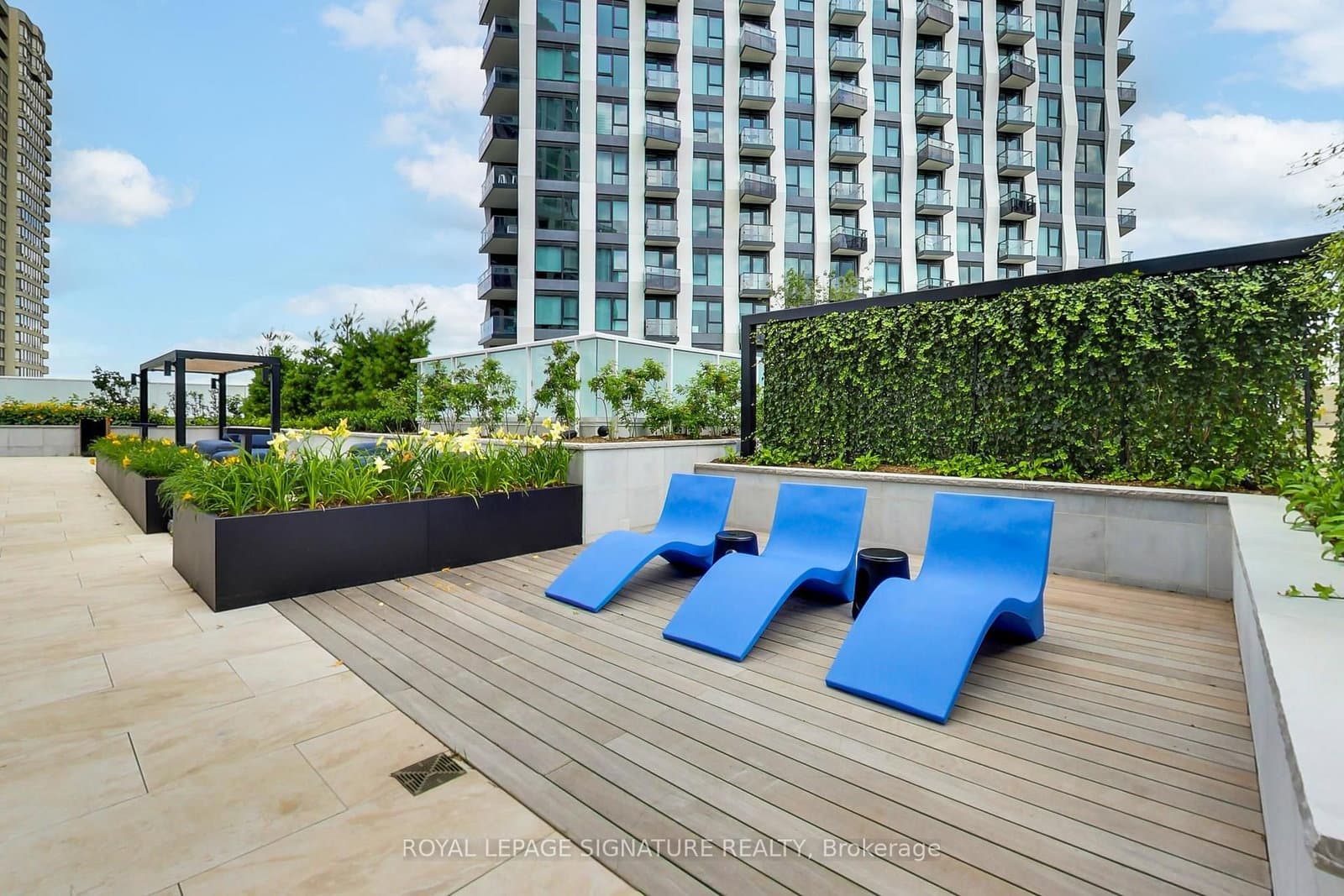 25 Cordova Avenue, Unit PH04 thumbnail 31