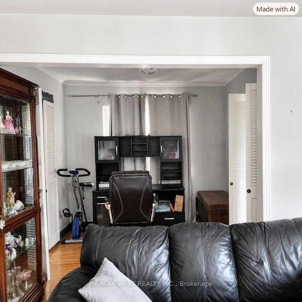 65 Ridge Point Crescent thumbnail 7