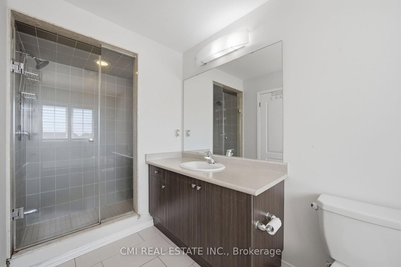 162 Golden Springs Drive thumbnail 35