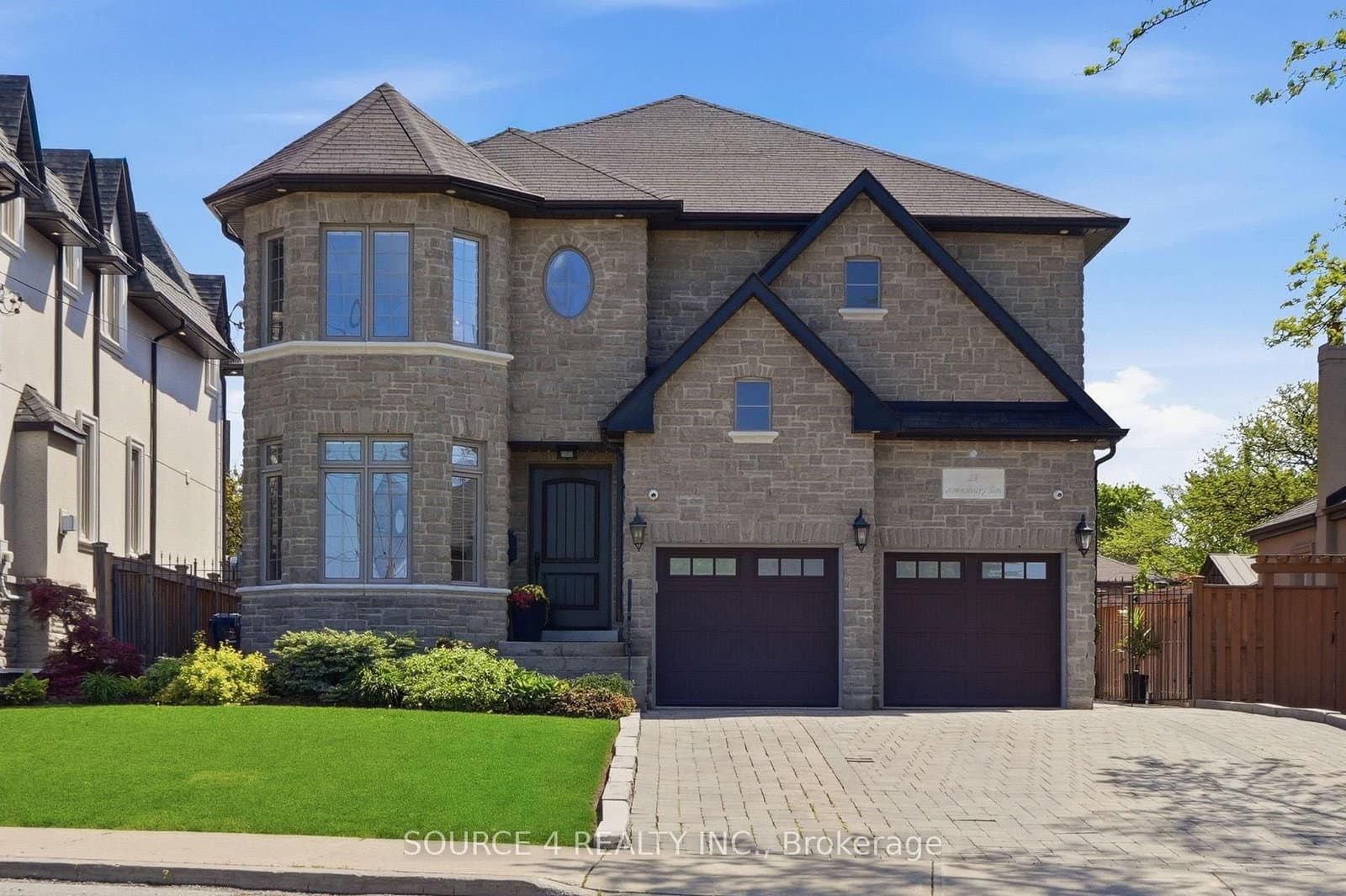 39 Amesbury Drive - Image 1