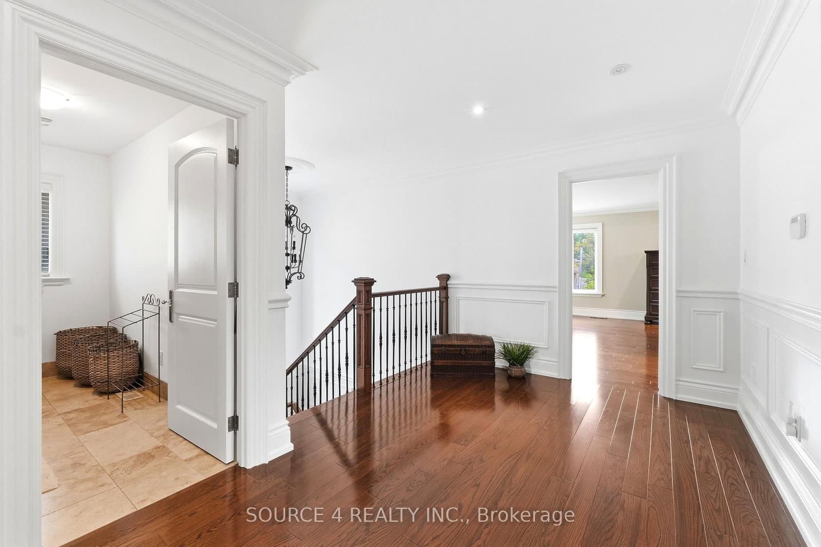 39 Amesbury Drive thumbnail 20