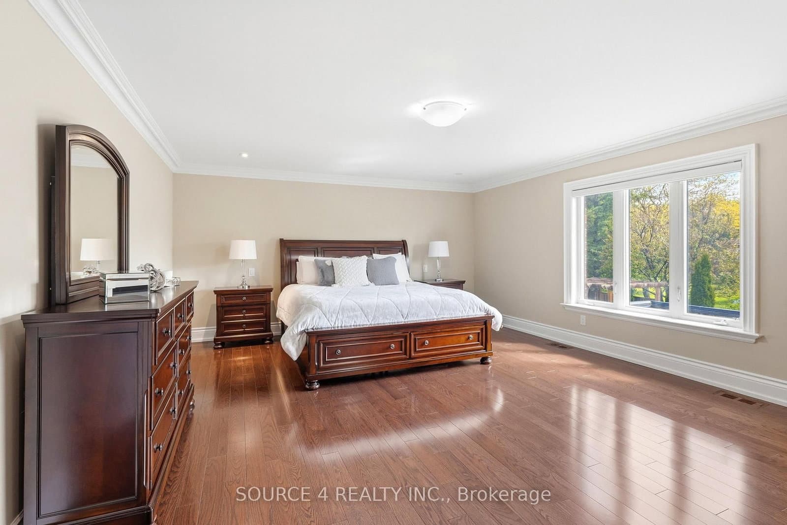 39 Amesbury Drive thumbnail 22