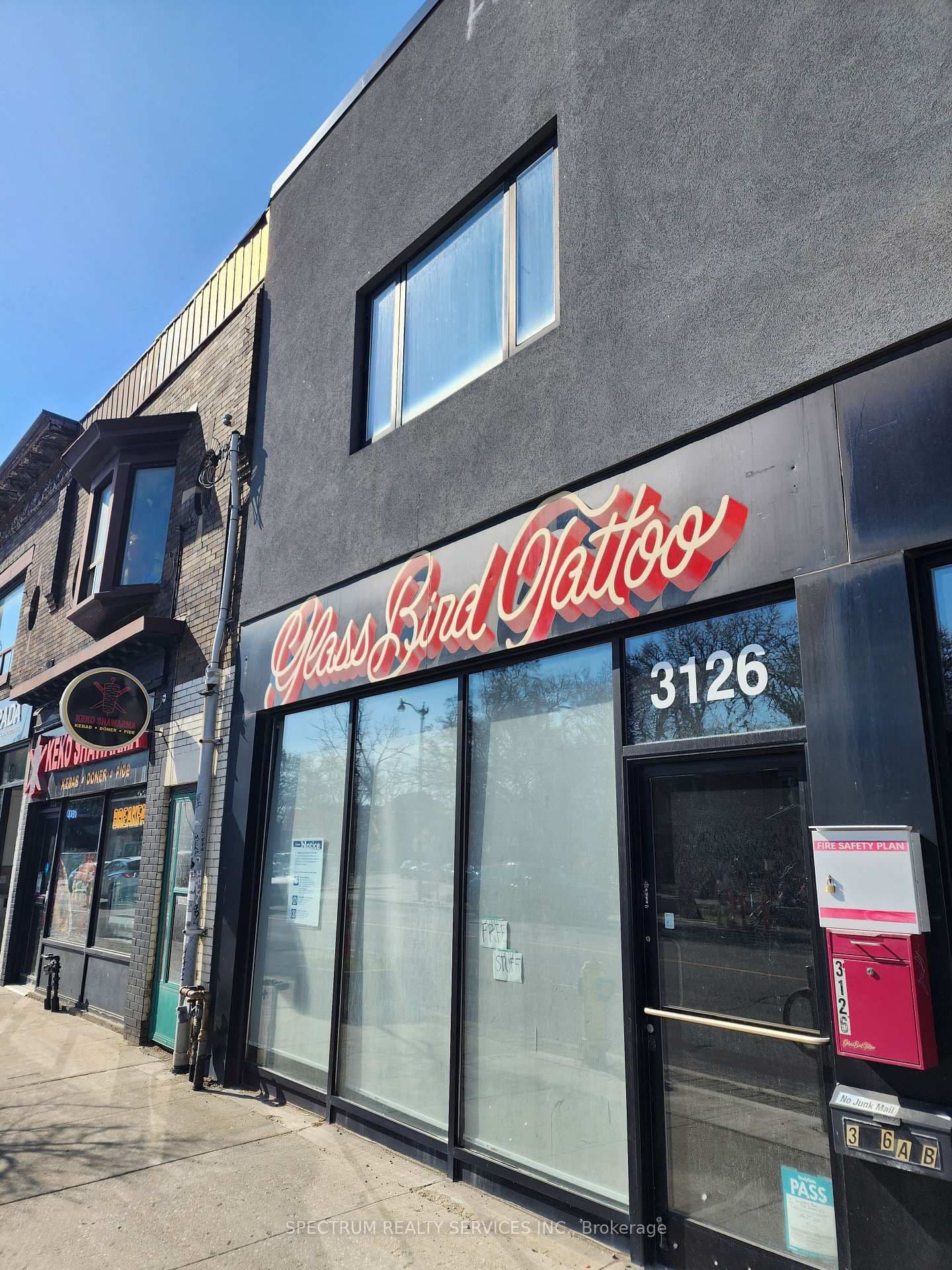 3126 Dundas Street W, Unit Front Main thumbnail 2