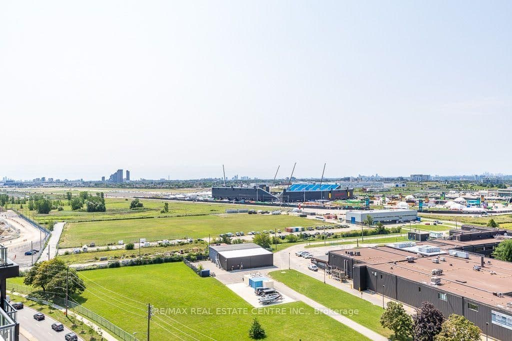 1100 Sheppard Avenue W, Unit 232 thumbnail 33