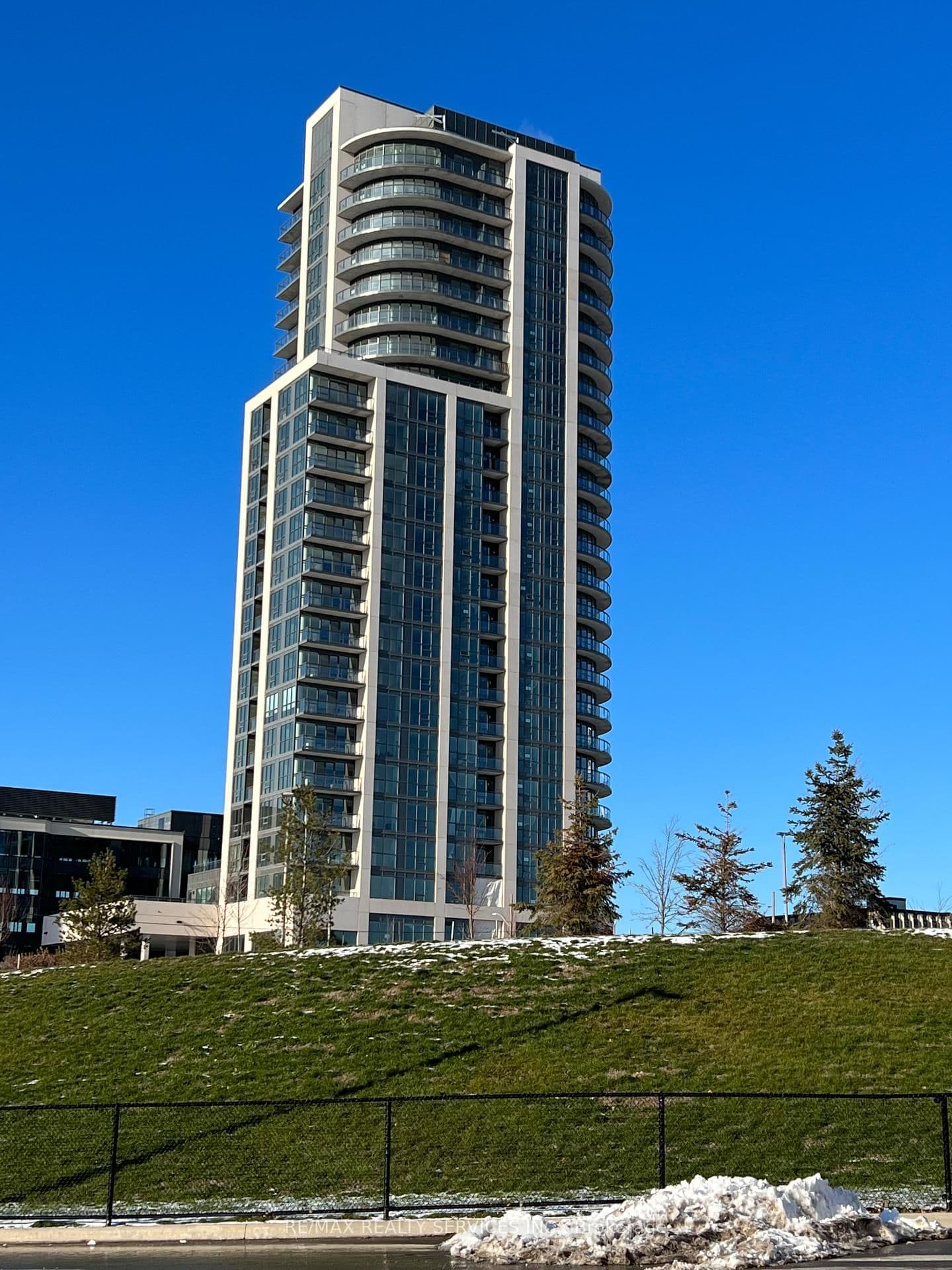 15 Lynch Street, Unit 303 - Image 1