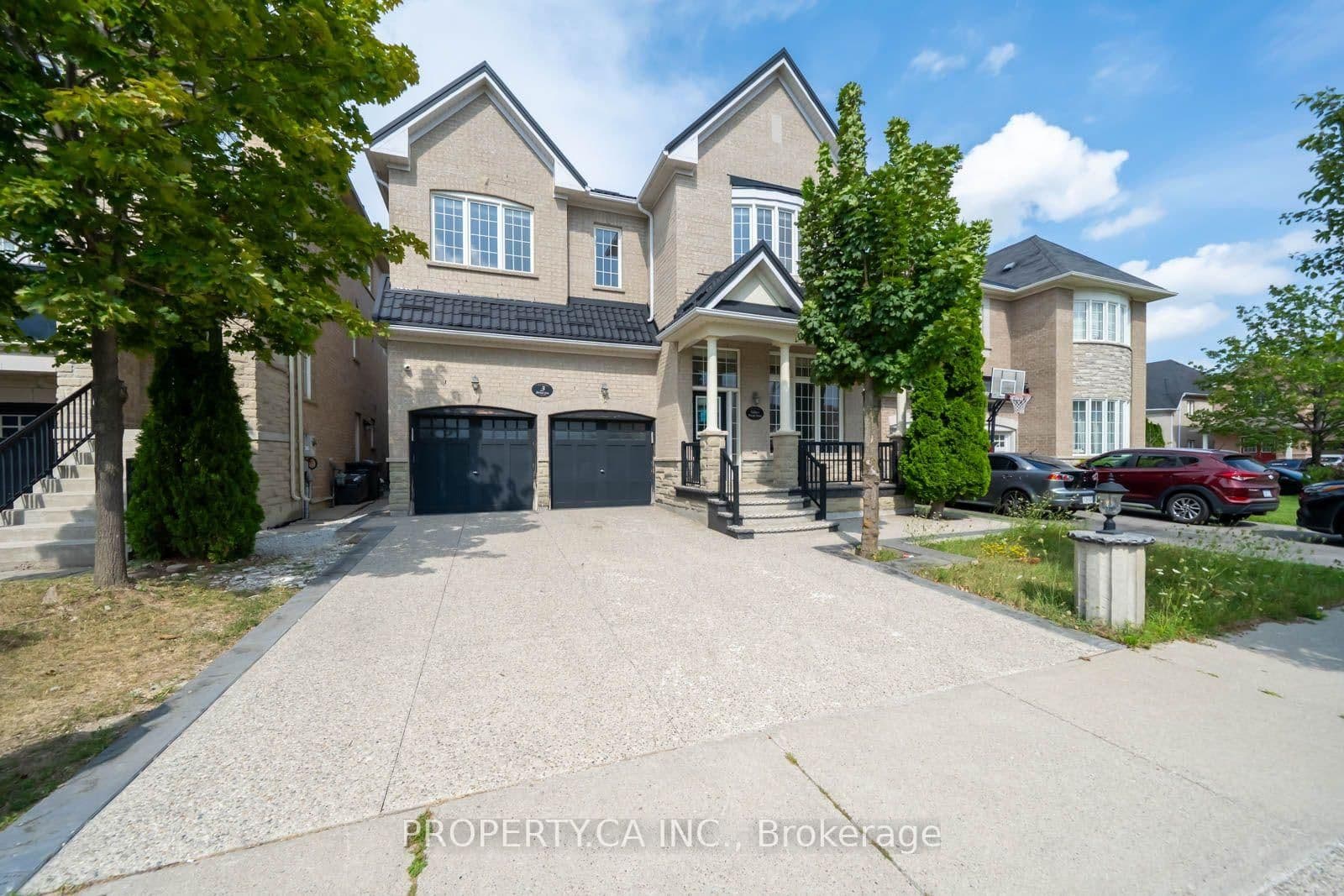 3 Shortreed Grove - Image 1