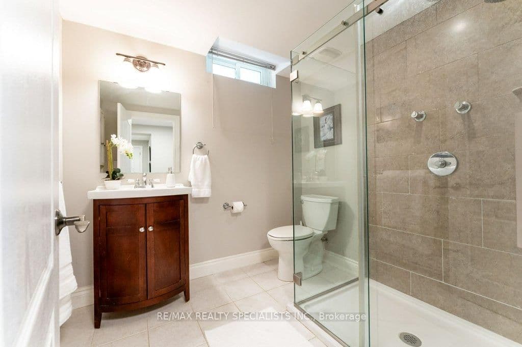 330 Hickory Circle thumbnail 30