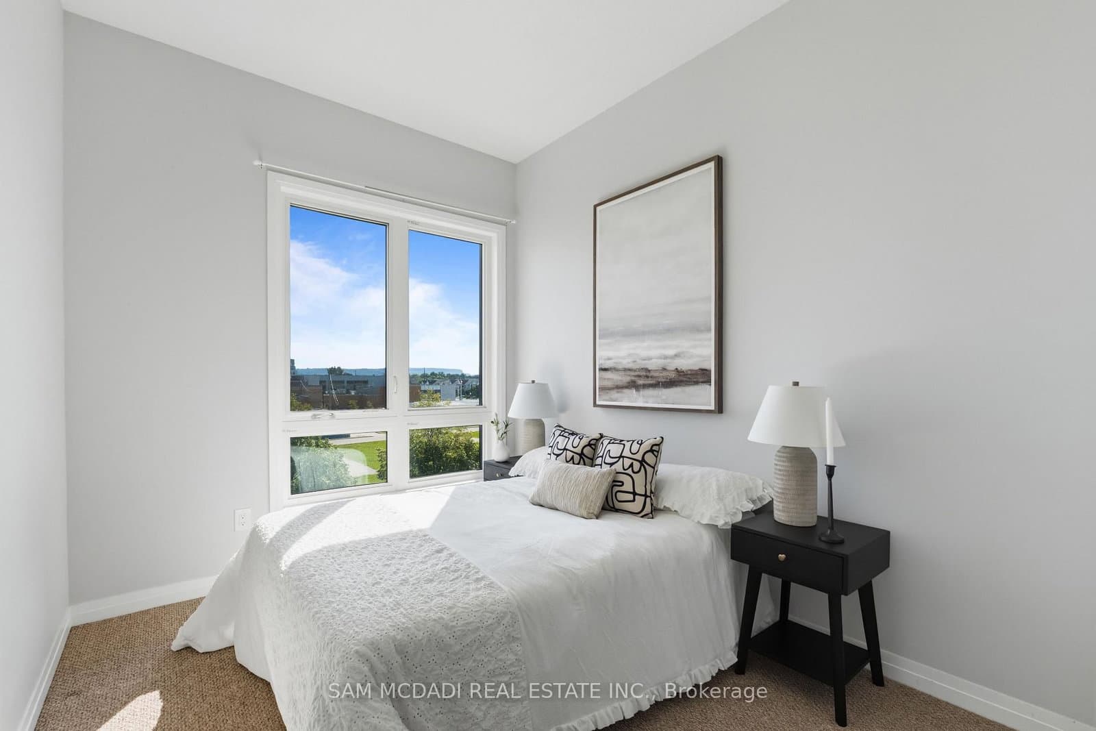 1208 Main Street E, Unit 201 thumbnail 11