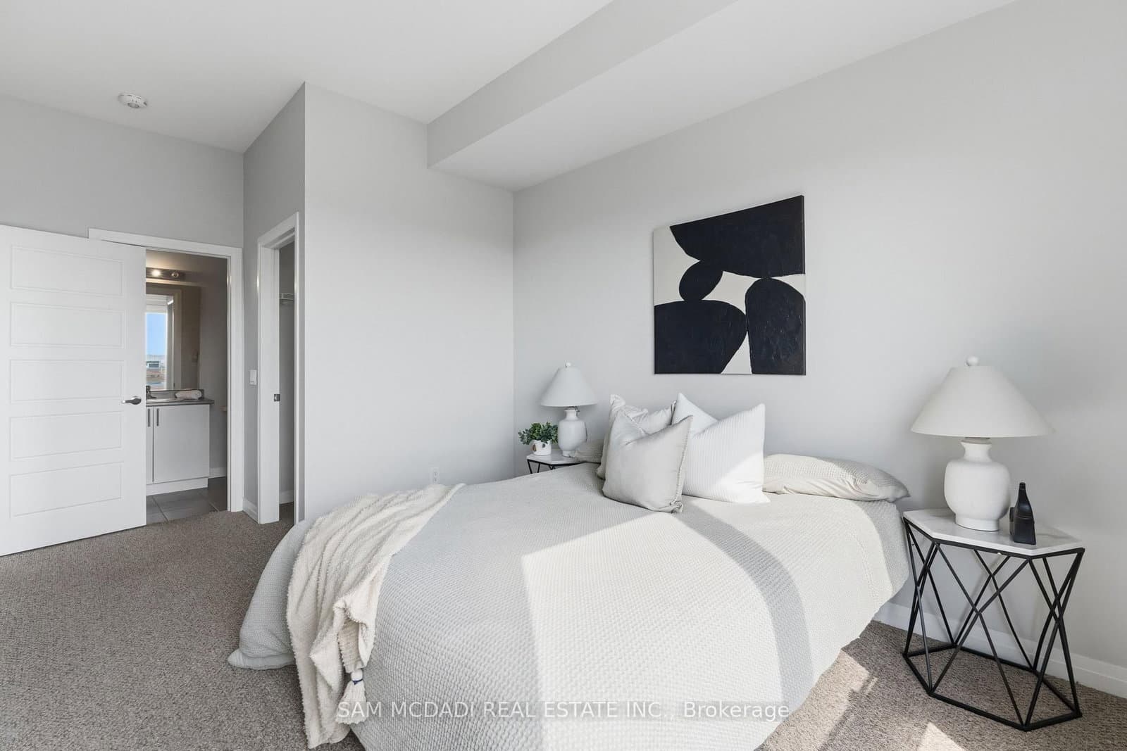 1208 Main Street E, Unit 201 thumbnail 14