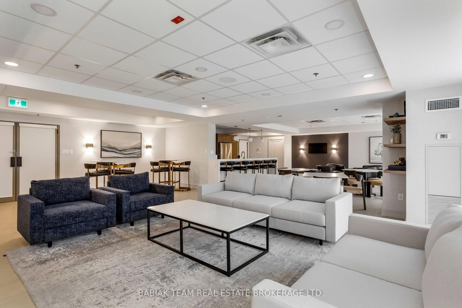 2495 Dundas Street West Street, Unit 307 thumbnail 32