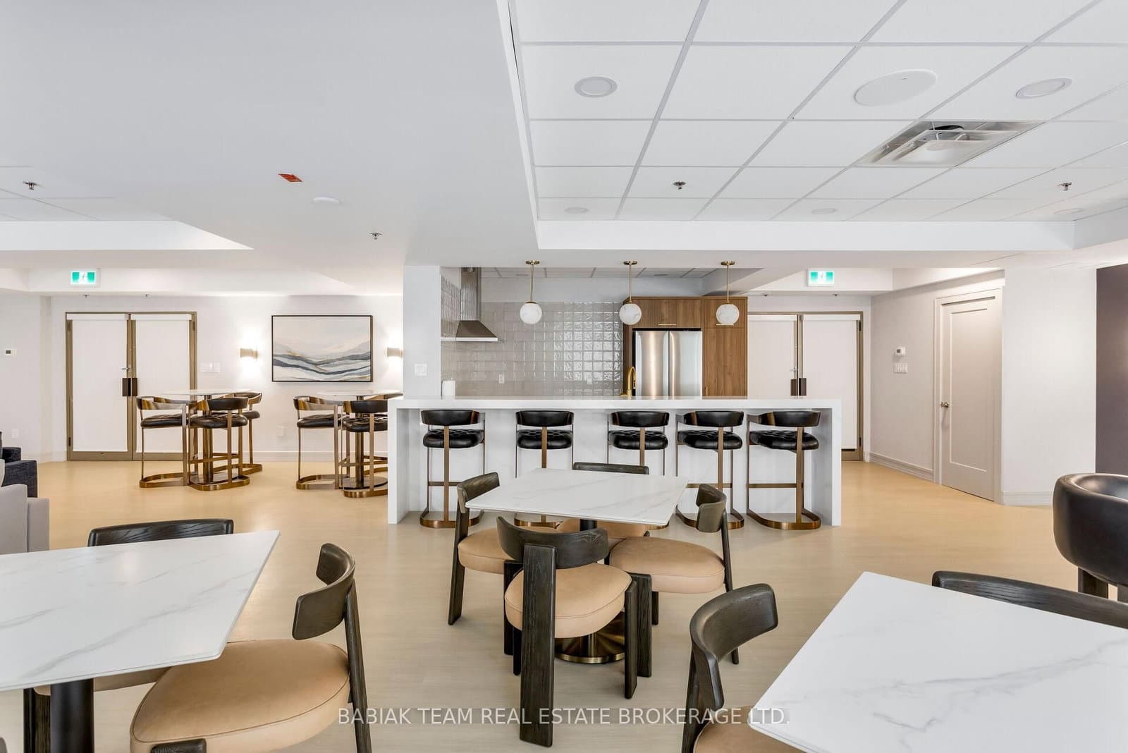 2495 Dundas Street West Street, Unit 307 thumbnail 37