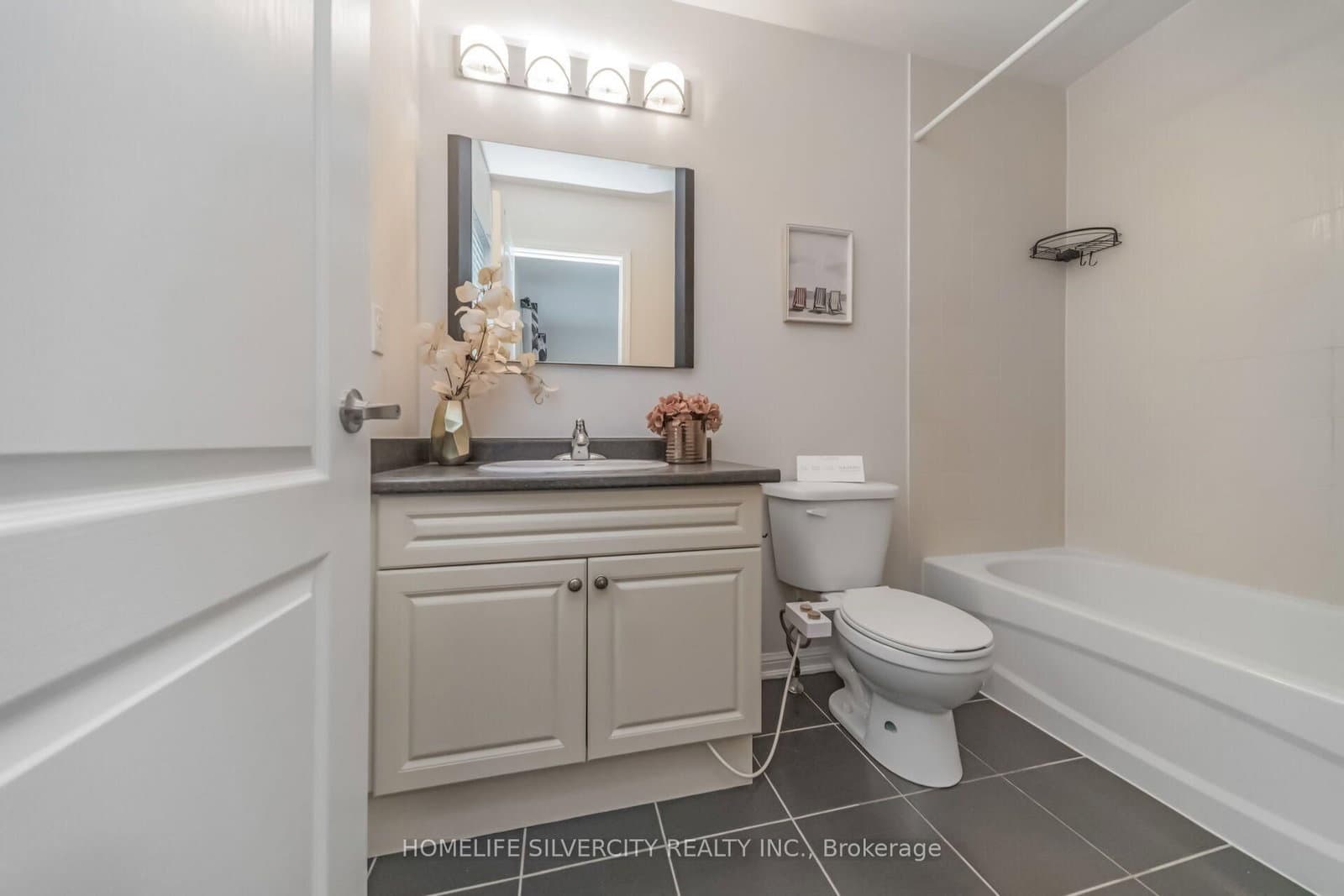 31 Betterton Crescent thumbnail 33