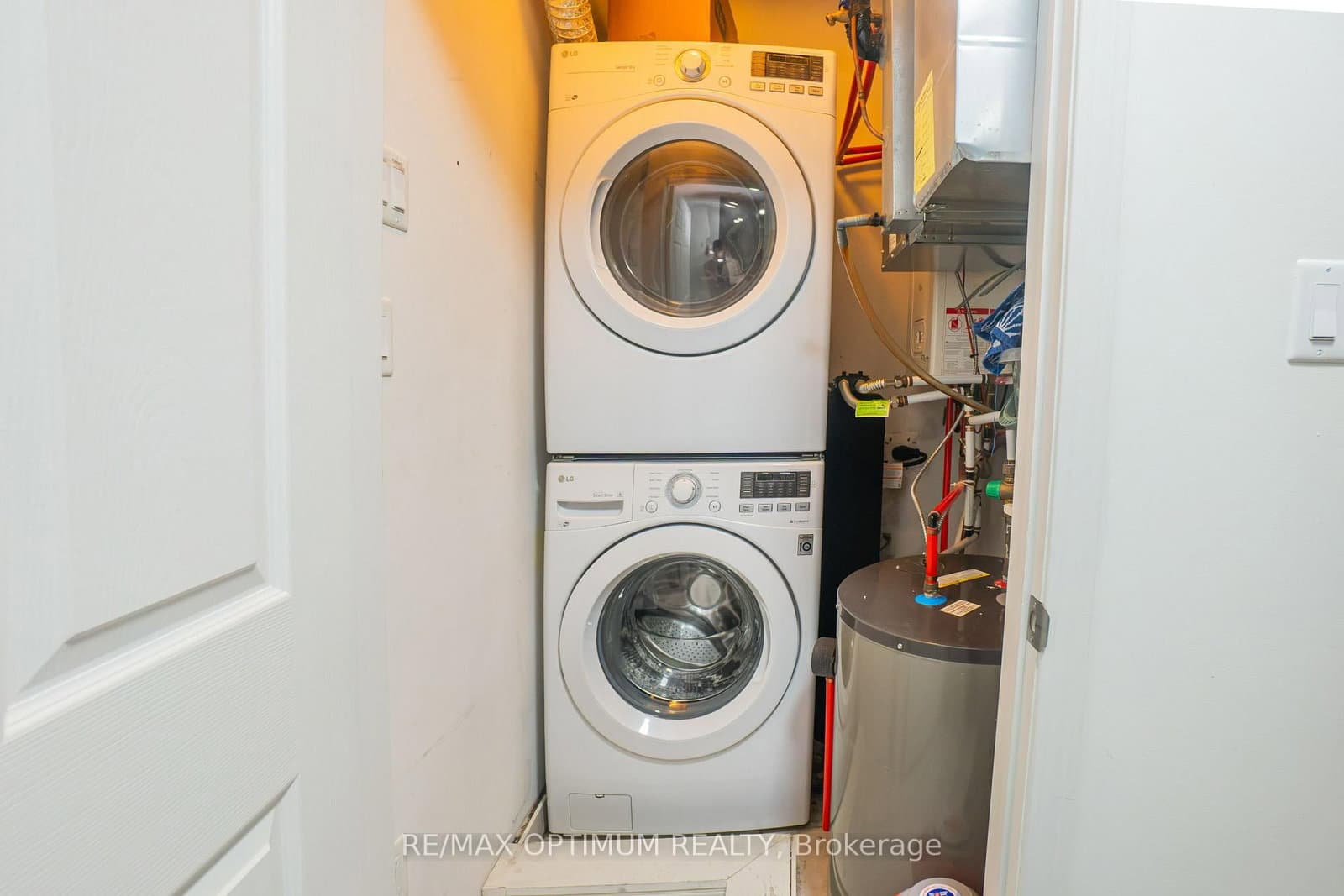50 Sky Harbour Drive, Unit 315 thumbnail 23
