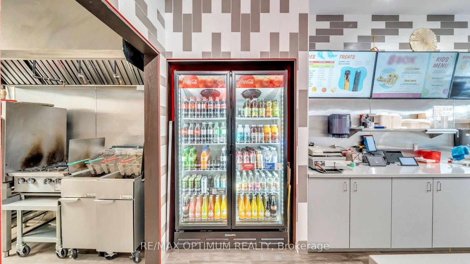 2525 Prince Michael Drive, Unit B3 thumbnail 11