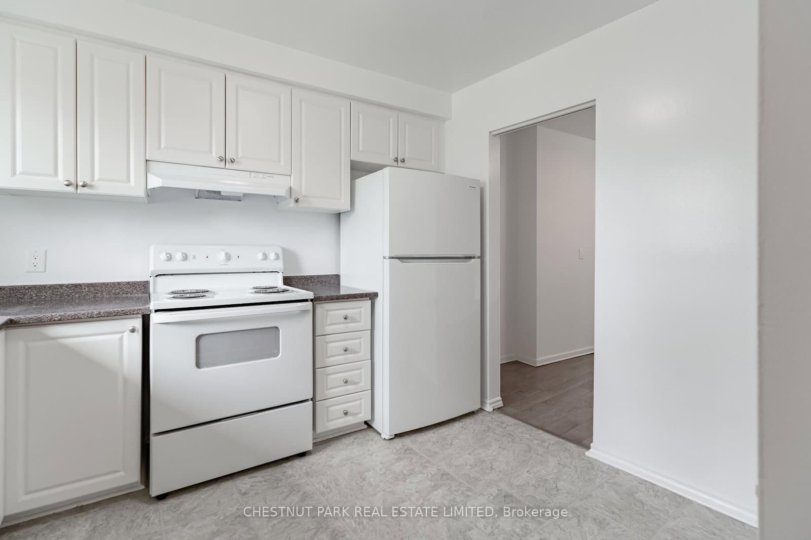 44 ROMFIELD Drive, Unit 12 thumbnail 14