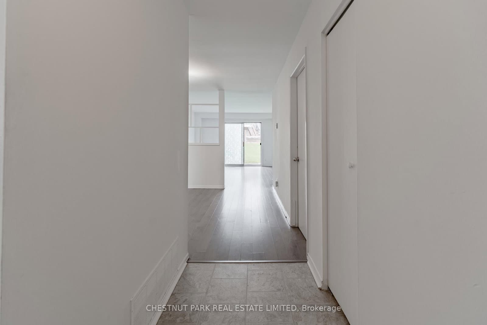 44 ROMFIELD Drive, Unit 12 thumbnail 15