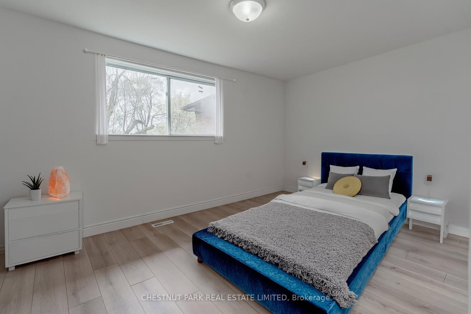44 ROMFIELD Drive, Unit 12 thumbnail 18