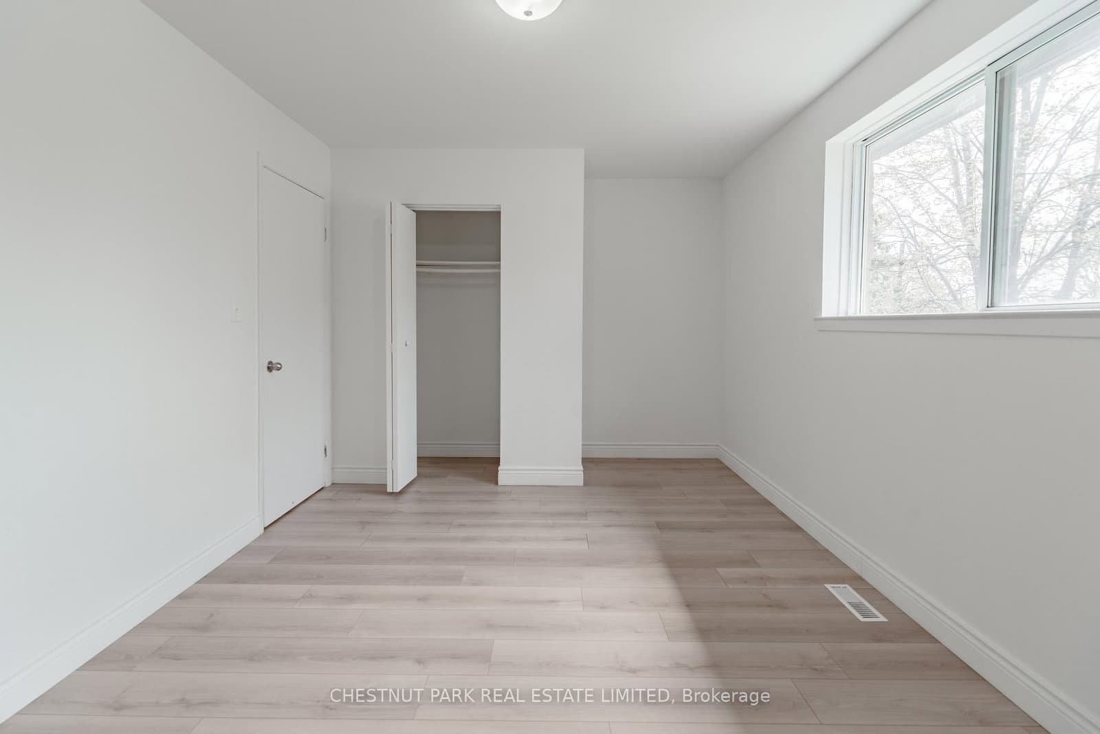 44 ROMFIELD Drive, Unit 12 thumbnail 19