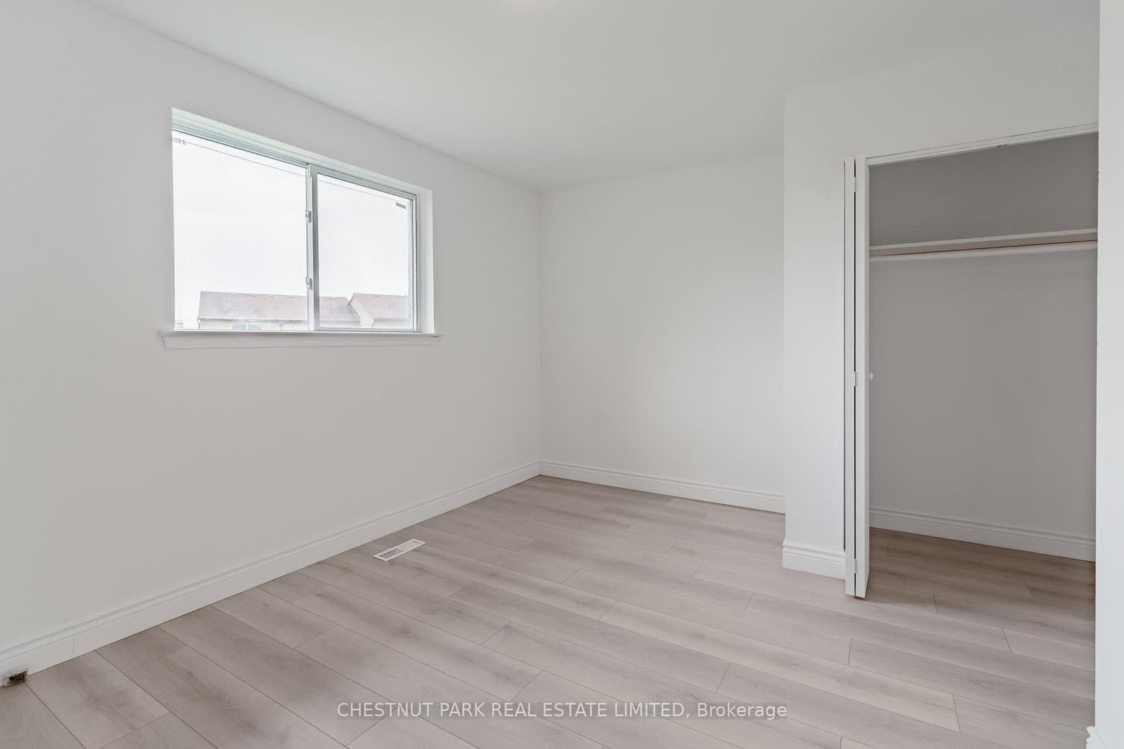 44 ROMFIELD Drive, Unit 12 thumbnail 21