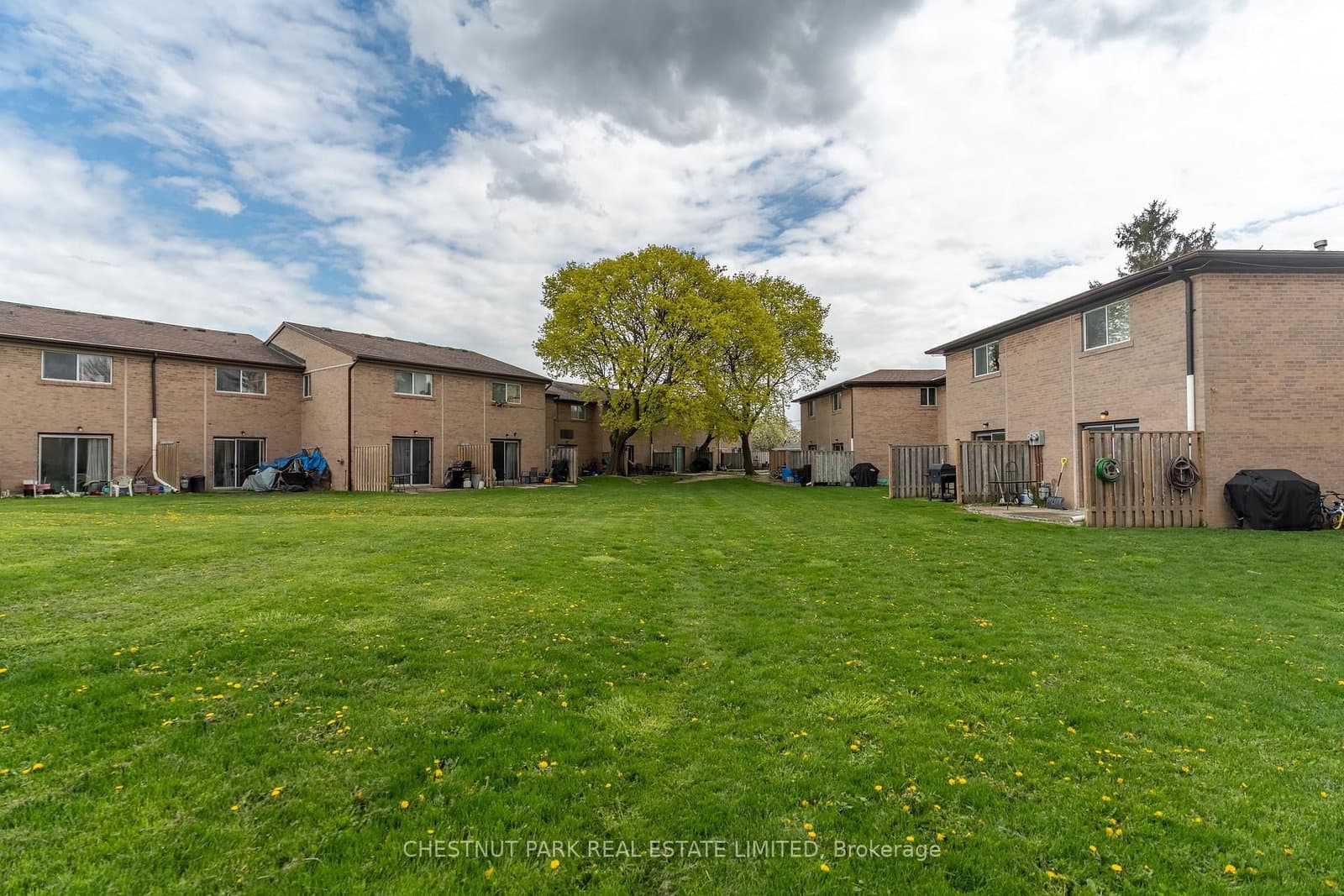 44 ROMFIELD Drive, Unit 12 thumbnail 30