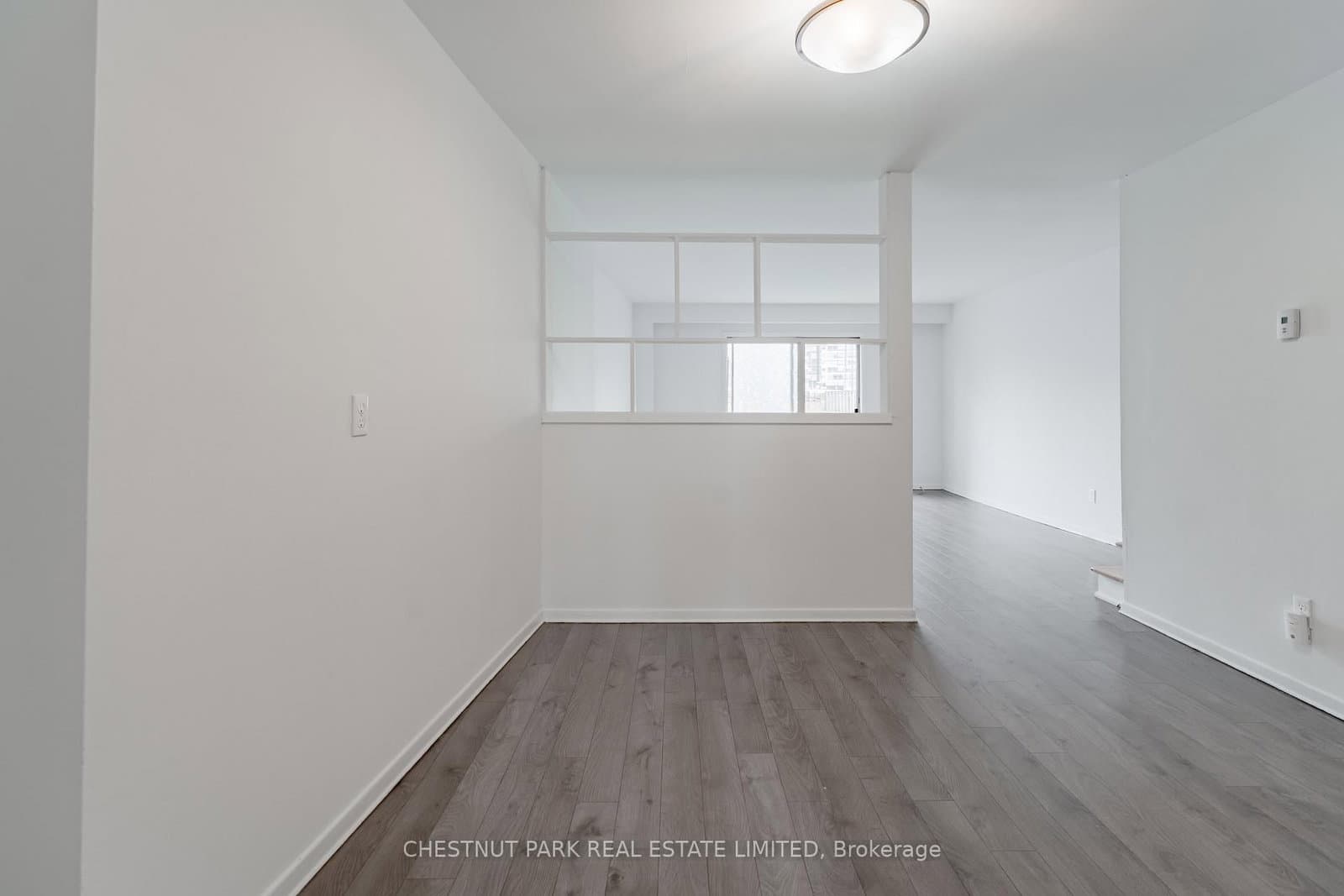 44 ROMFIELD Drive, Unit 12 thumbnail 7