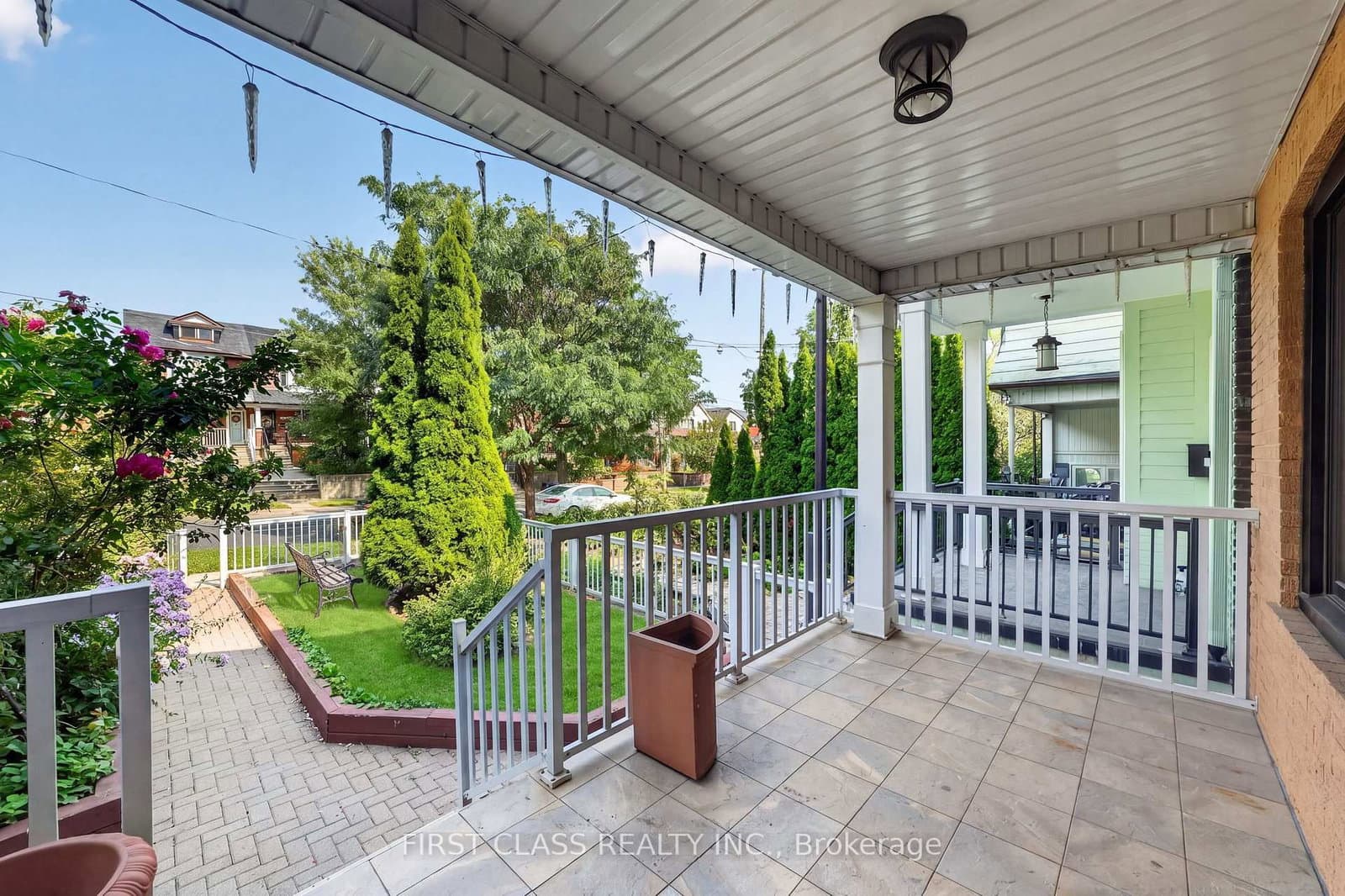 150 Caledonia Road thumbnail 32