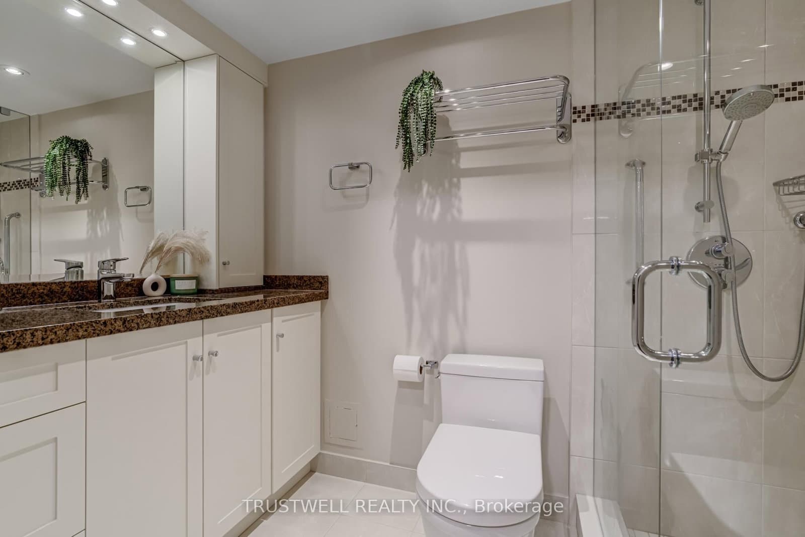 300 Mill Road, Unit A39 thumbnail 19