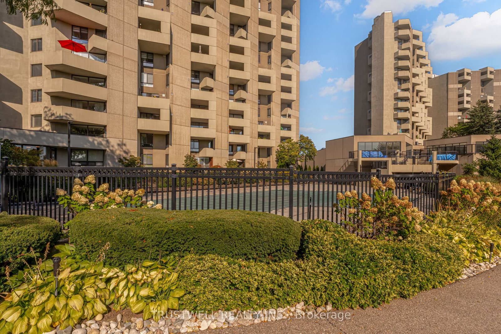 300 Mill Road, Unit A39 thumbnail 27