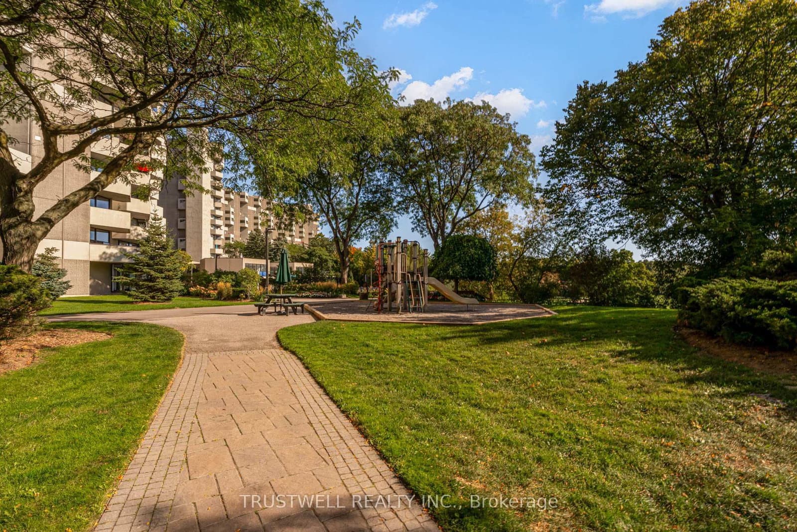 300 Mill Road, Unit A39 thumbnail 29