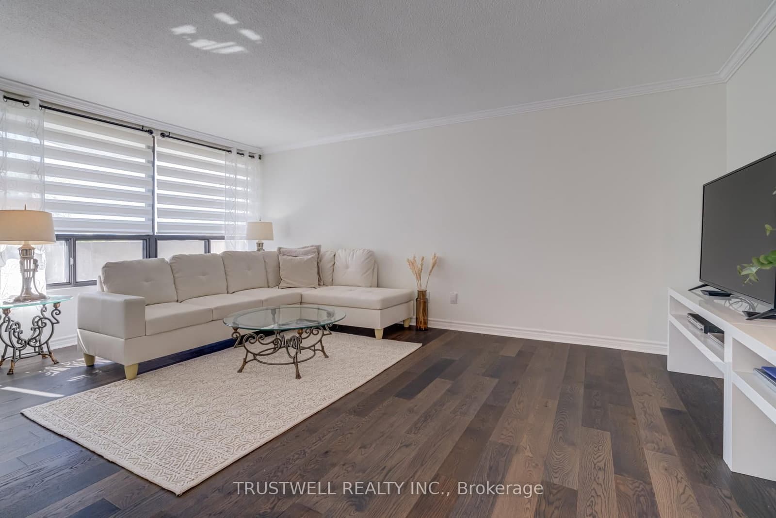 300 Mill Road, Unit A39 thumbnail 5