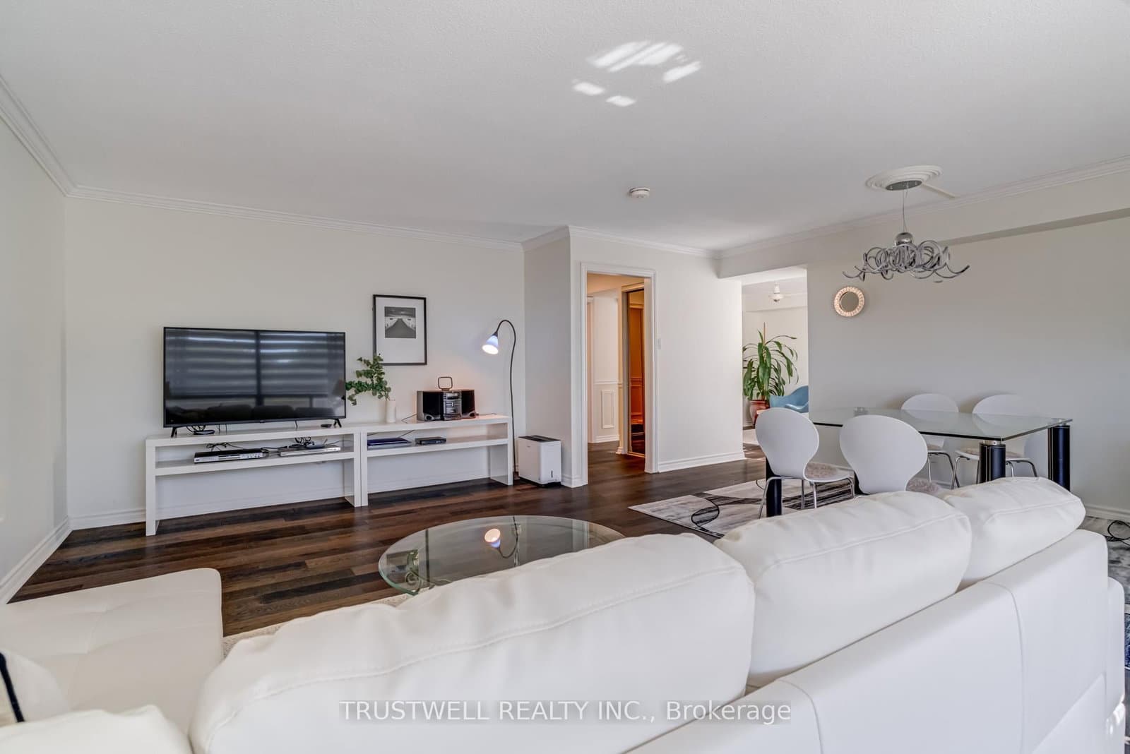 300 Mill Road, Unit A39 thumbnail 6