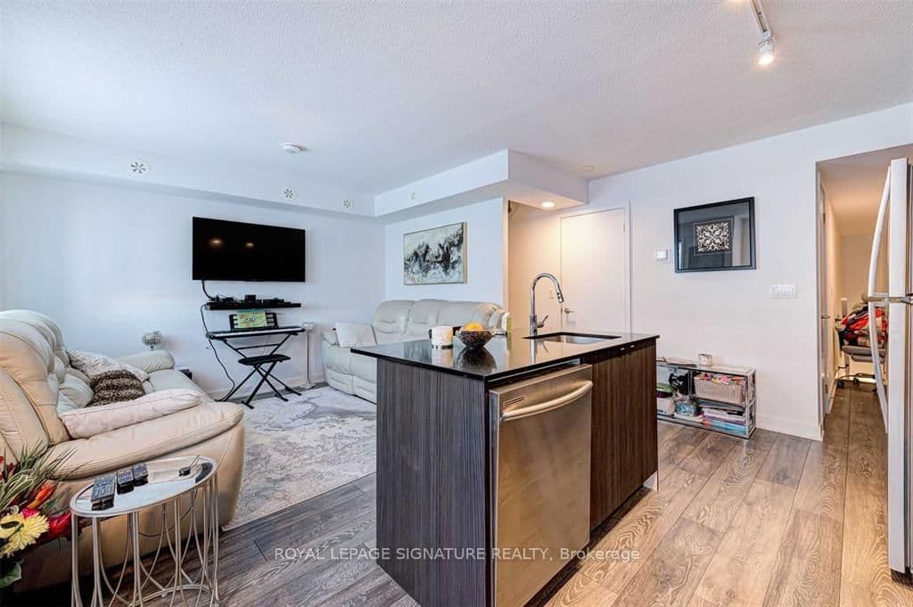 1141 Cooke Boulevard, Unit 406 thumbnail 7