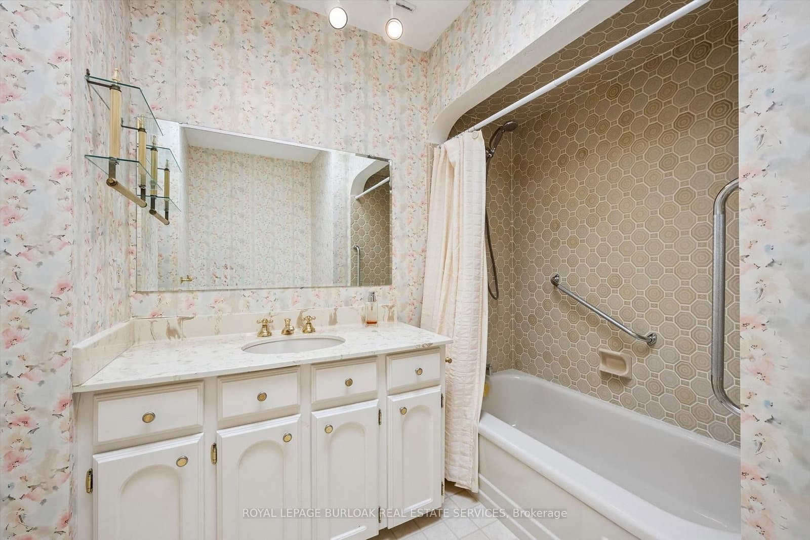 138 Appleby Place thumbnail 30