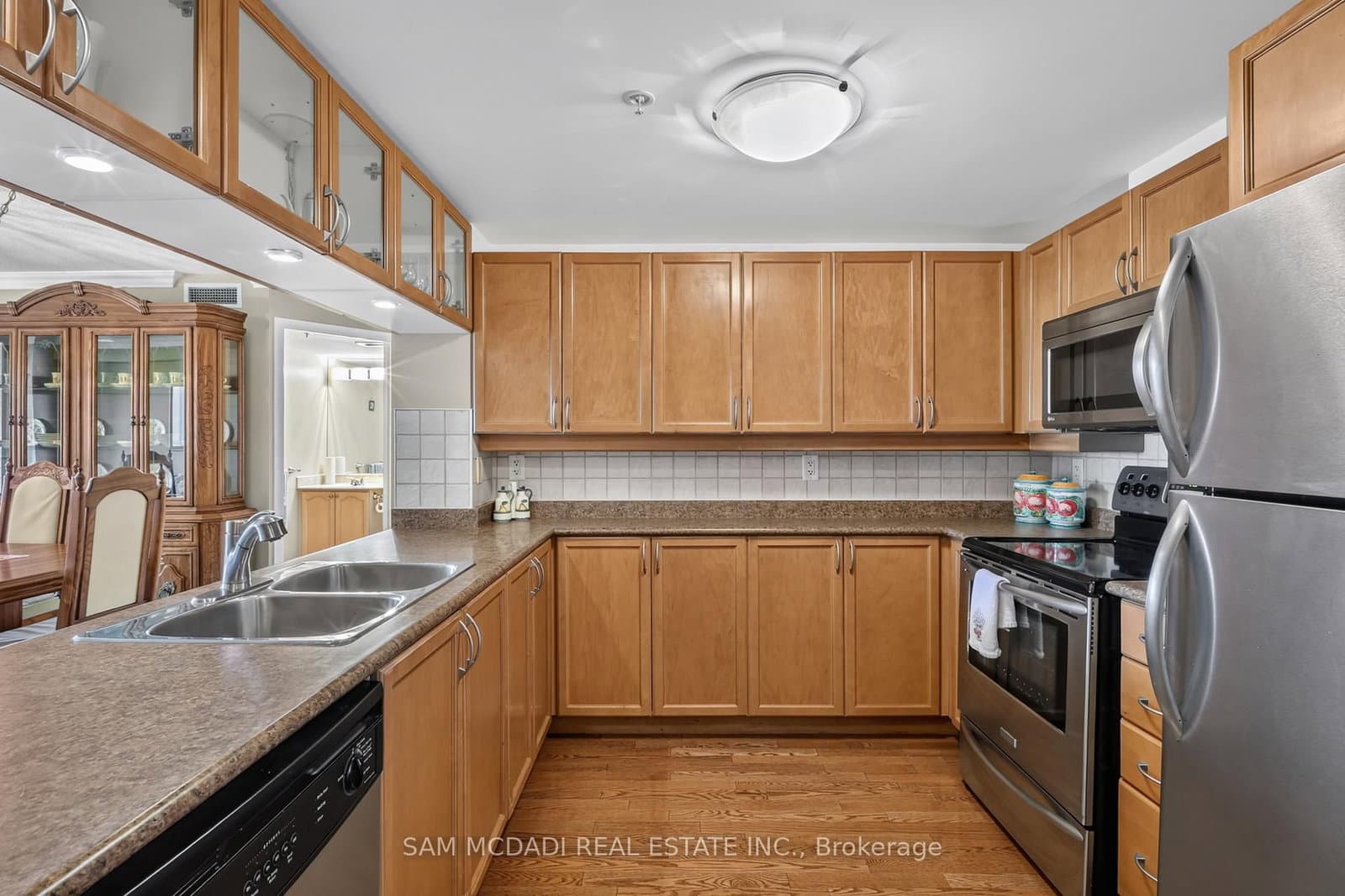 350 Princess Royal Drive, Unit 1107 thumbnail 11