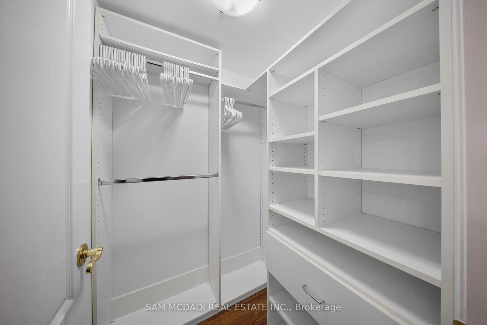 350 Princess Royal Drive, Unit 1107 thumbnail 30