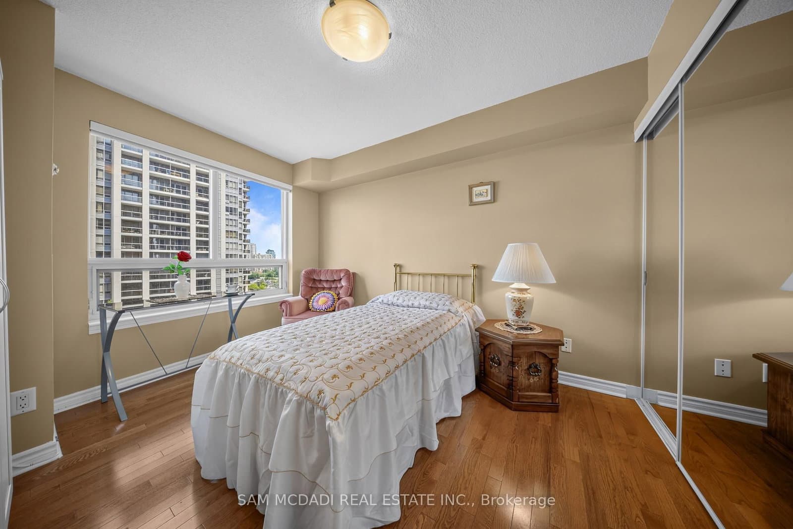 350 Princess Royal Drive, Unit 1107 thumbnail 31
