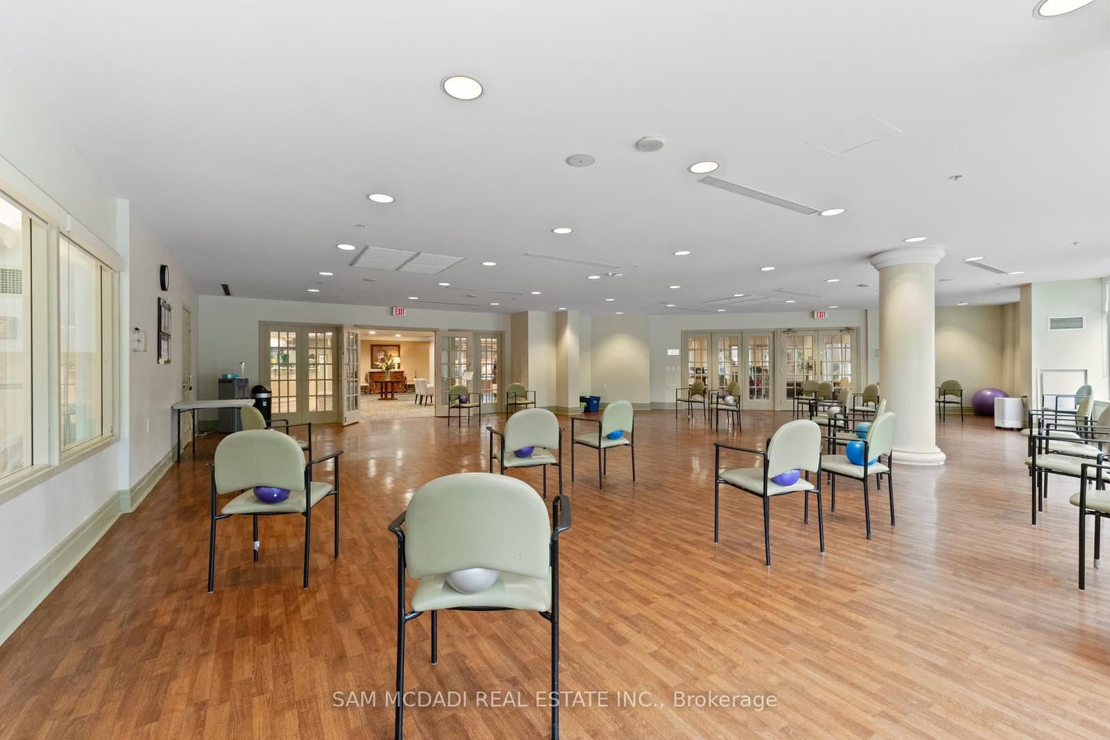 350 Princess Royal Drive, Unit 1107 thumbnail 40