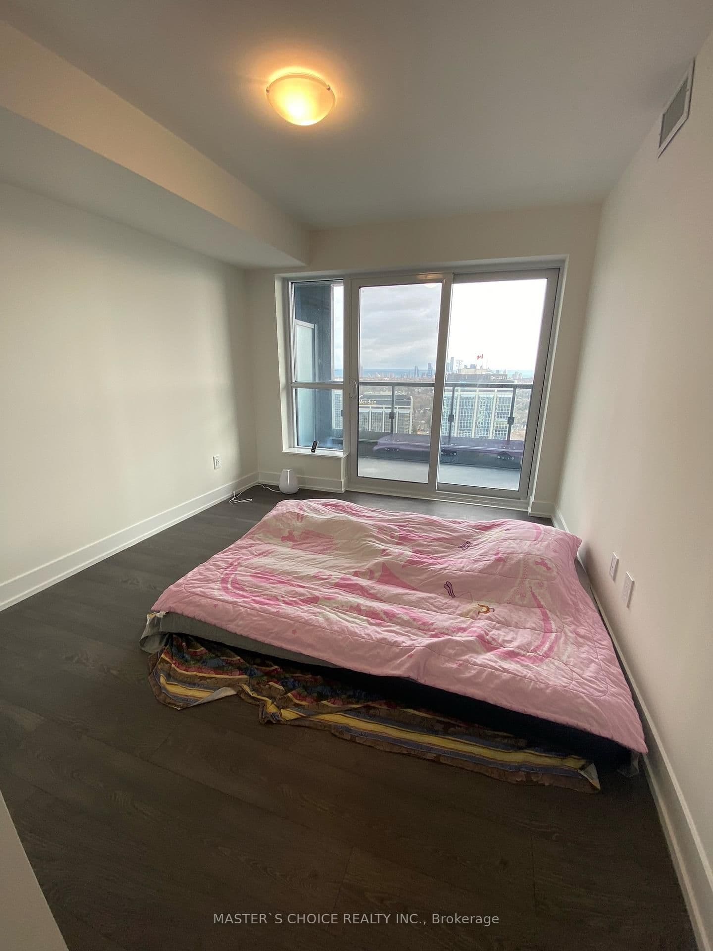 5 Mabelle Avenue, Unit 2929 thumbnail 9