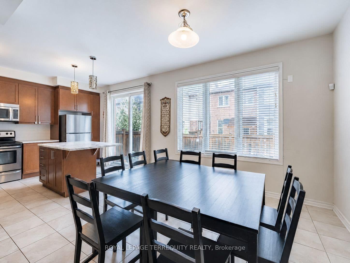 903 Penson Crescent thumbnail 8