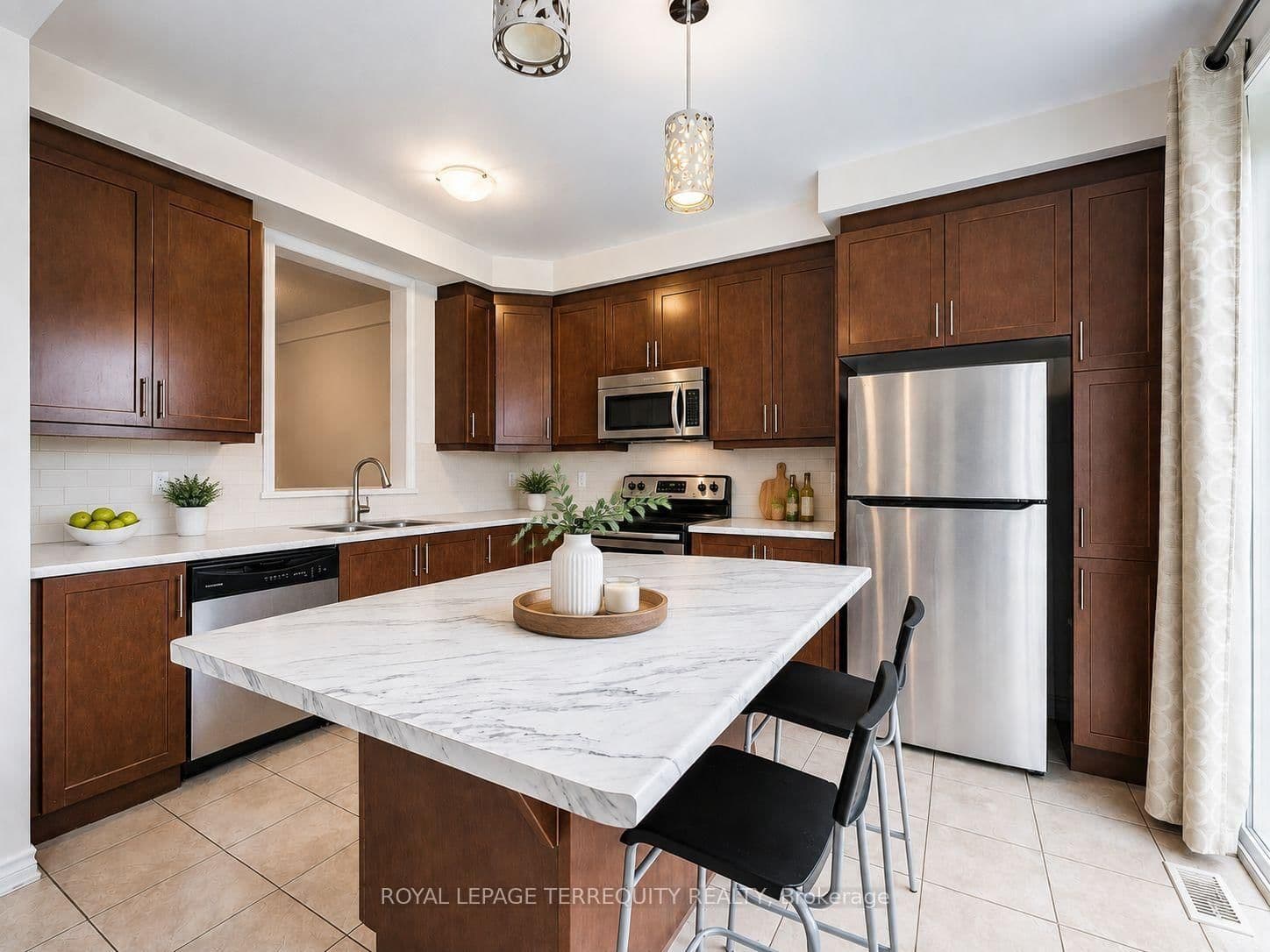 903 Penson Crescent thumbnail 9