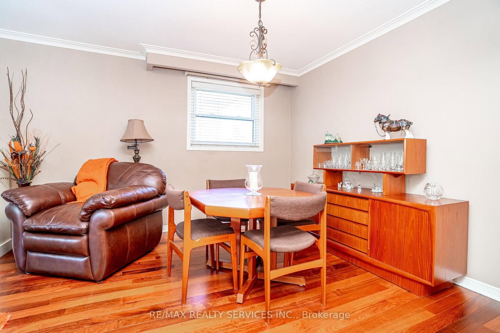 87 Ambleside Drive thumbnail 11