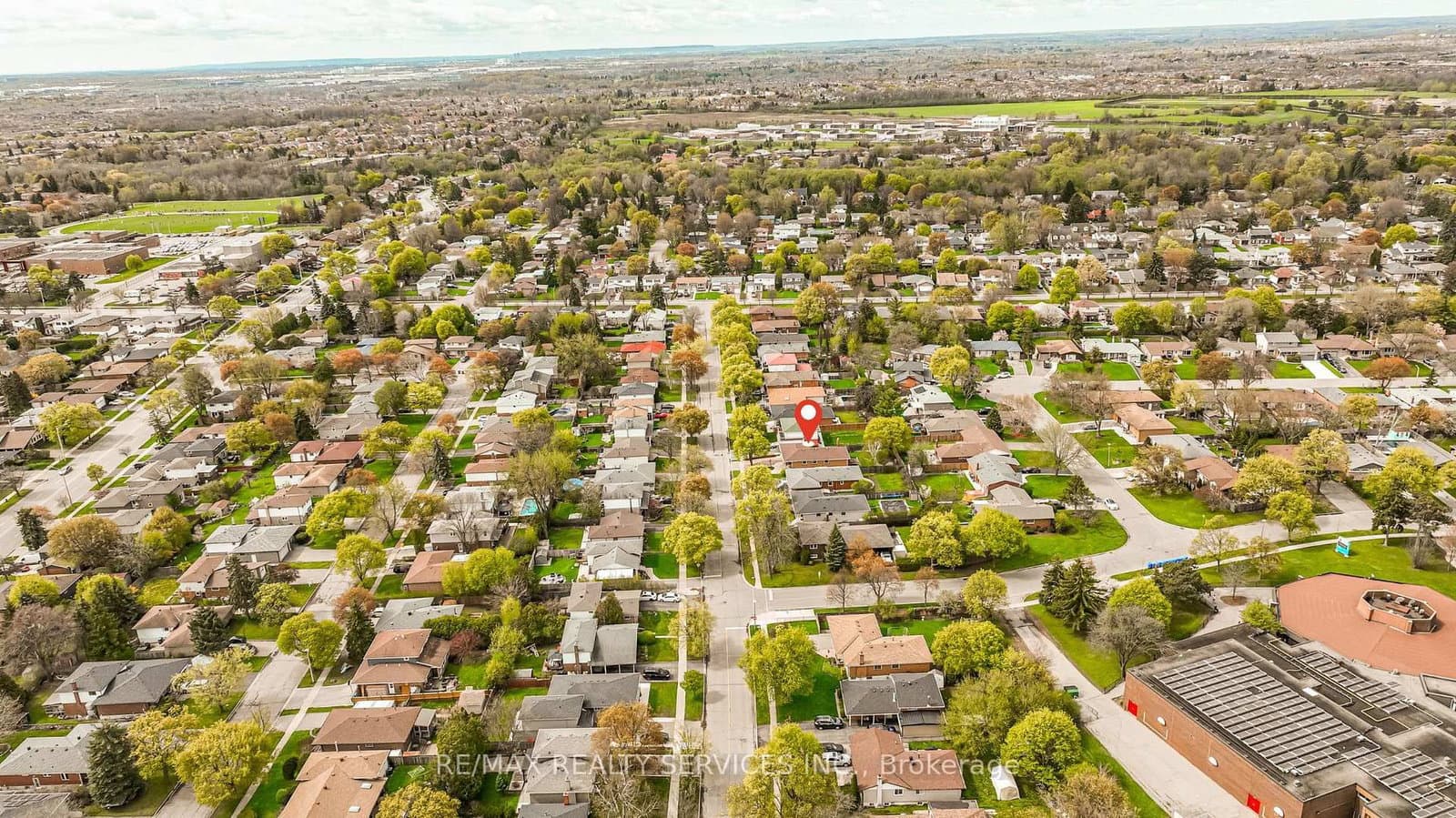 87 Ambleside Drive thumbnail 44